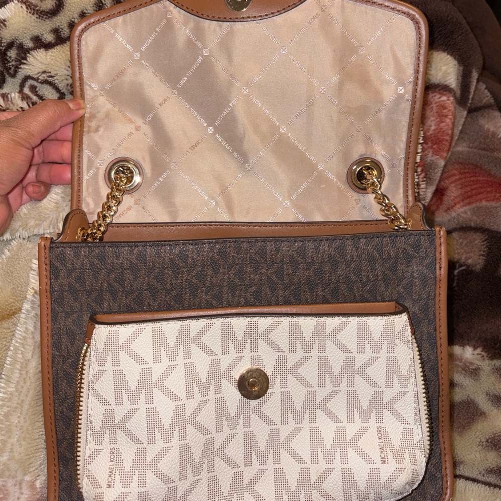 Michael Kors Brown and Cream Crossbody Bag - Picture 4 of 12